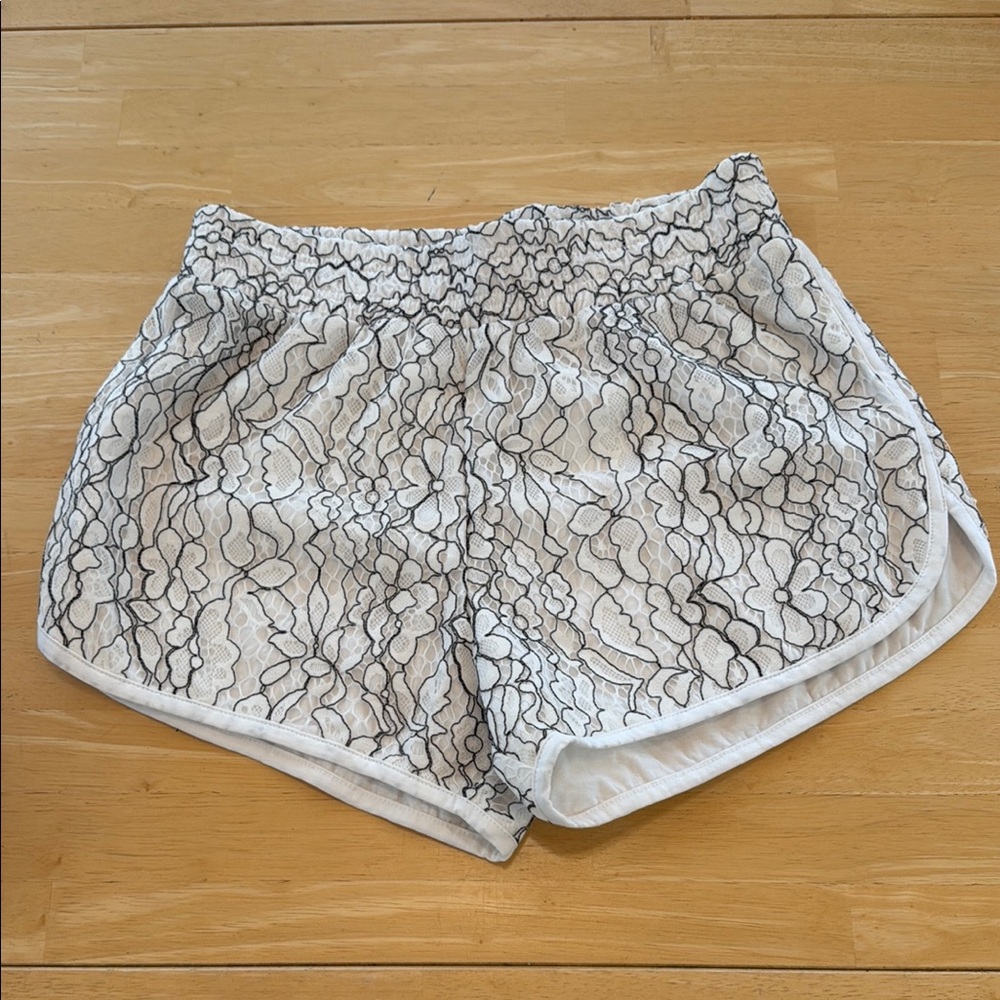Generation Love Rose Lace Sweatshorts. NWT
